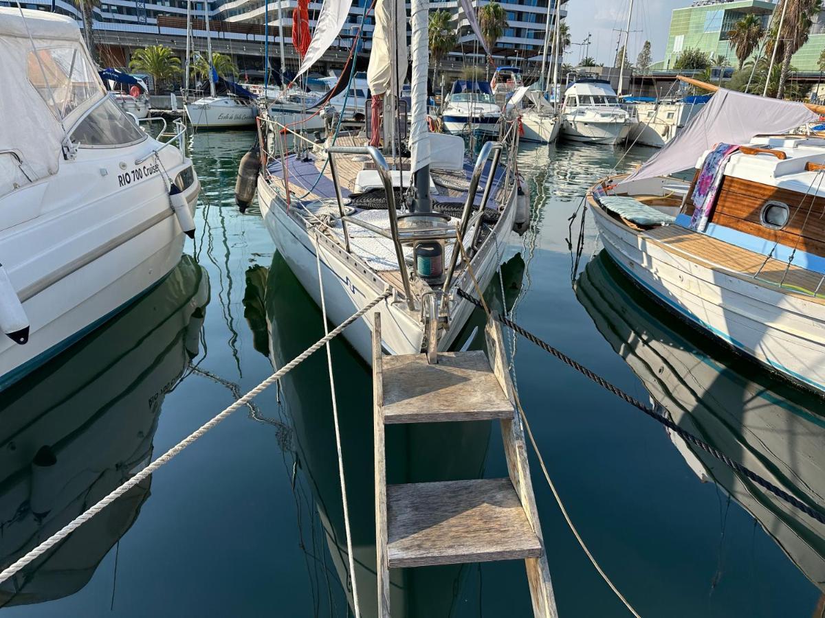 Hotel Unique Wooden Sail Yacht + 2 Bikes Included! Sant Adrià de Besòs Exterior foto