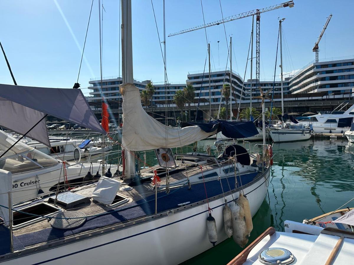Hotel Unique Wooden Sail Yacht + 2 Bikes Included! Sant Adrià de Besòs Exterior foto